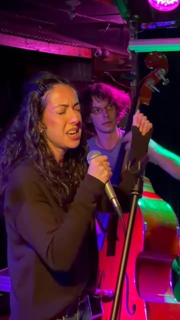 Handlebar Jazz Jam: Adriana Malandrino + Jesse White + Jack Johnston & Keith Barstow